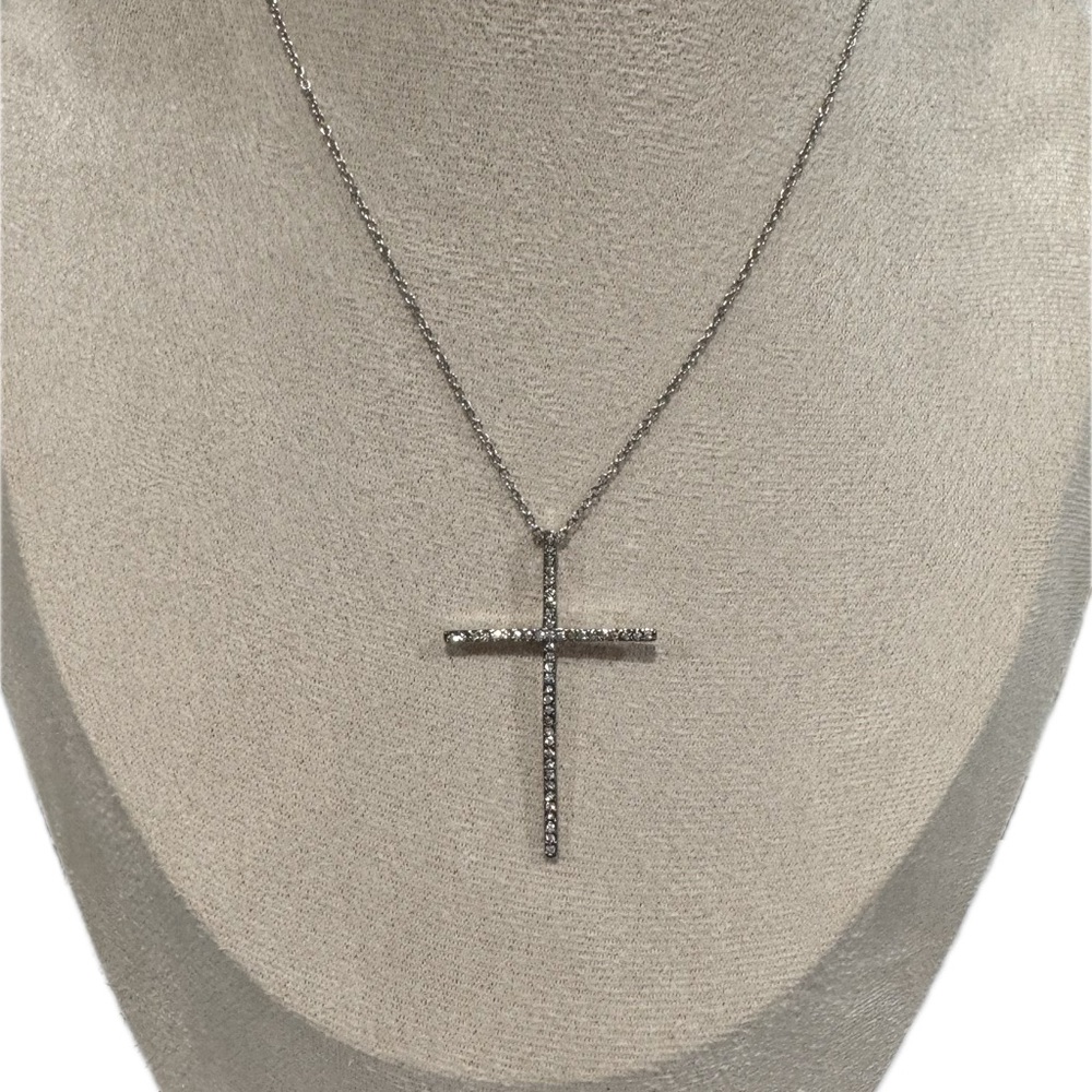 ALDO- GANNET Silver Plated Chain/Cross Rhinestone Pendant Necklace